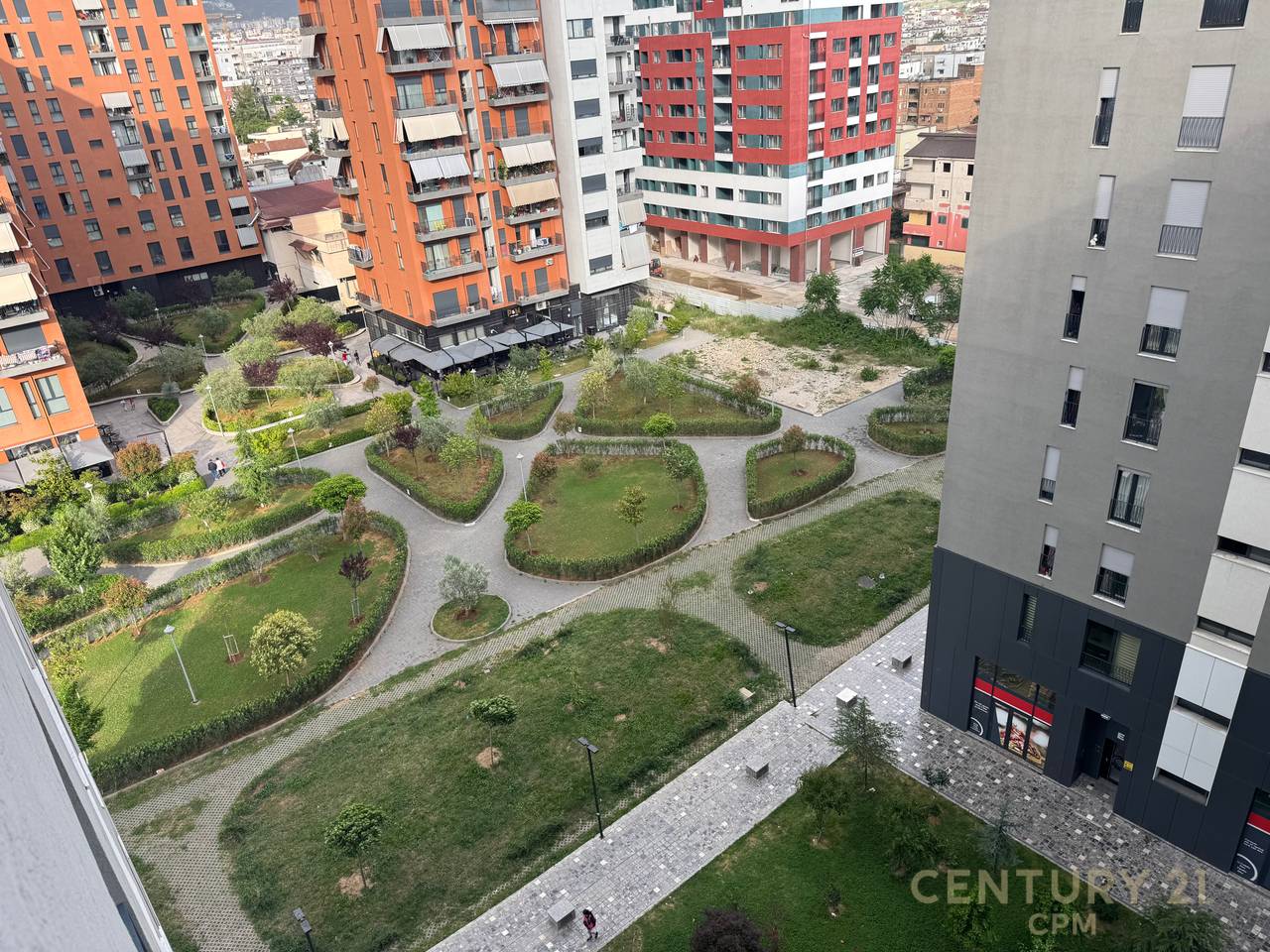 1+1 apartment for rent at the Zirkon Complex!
