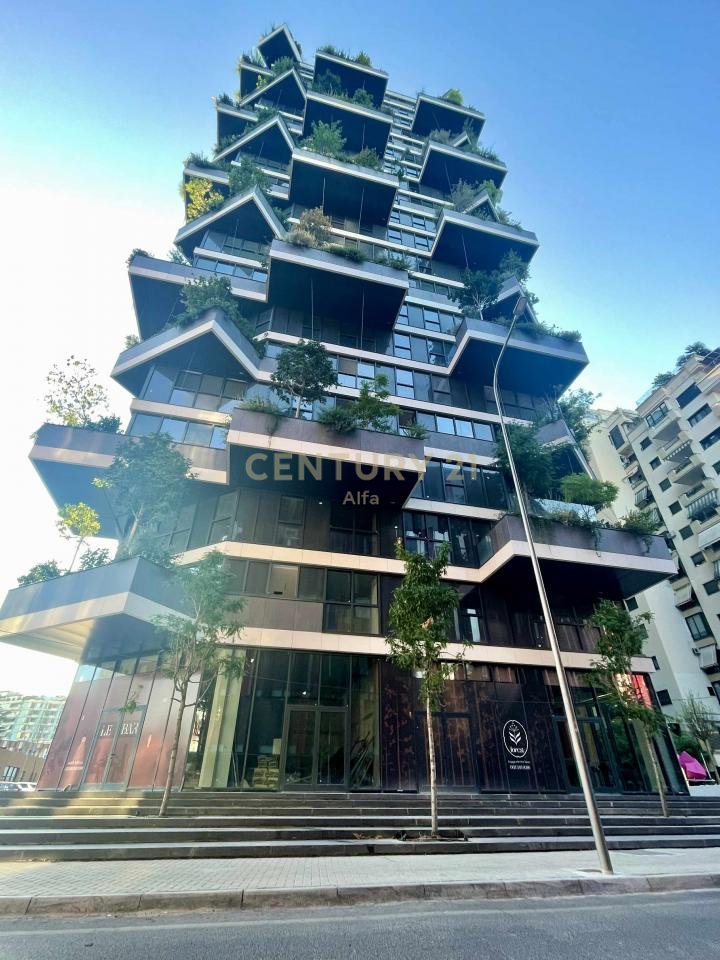 Ambient Premium në Vertical Forest Tirana – 474.61m² | Kati 1 | Fasade me Vizibilitet