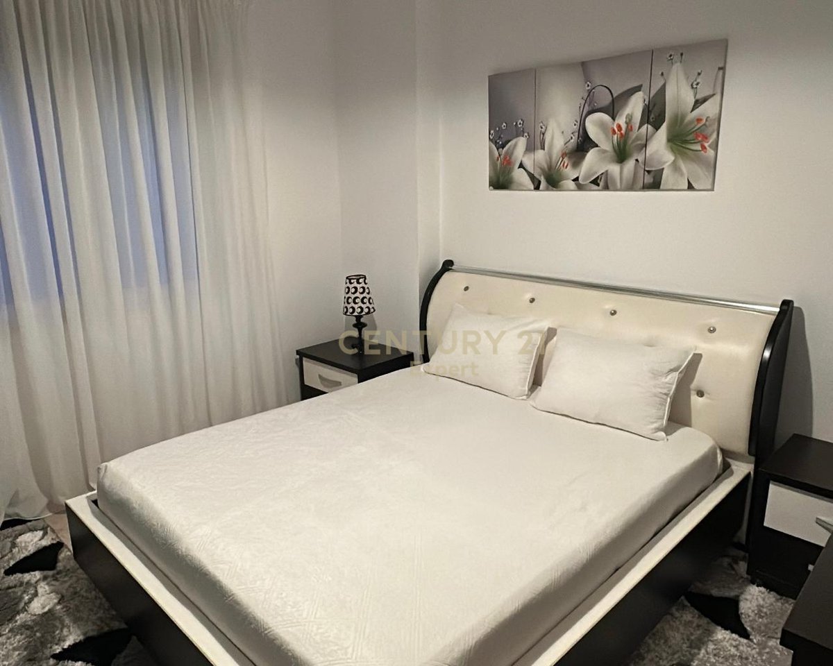 APARTMENT 2+1 FOR RENT ON THE LUNGOMARE