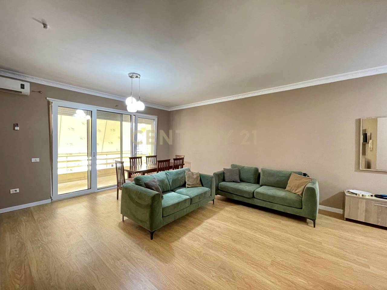 QIRA, APARTAMENT 2+1+2 TE KOPSHTI ZOOLOGJIK‼️