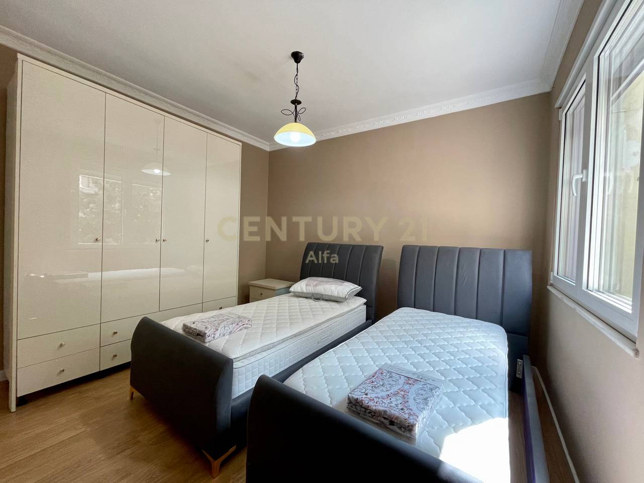 QIRA, APARTAMENT 2+1+2 TE KOPSHTI ZOOLOGJIK‼️