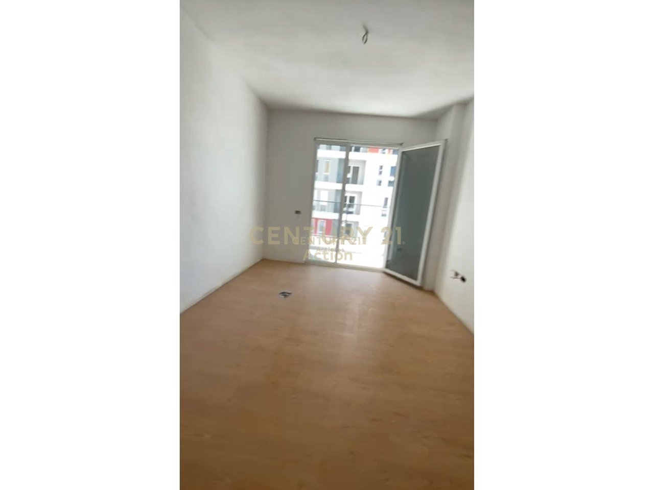SHESIM APARTAMENT 1+1,UNIVERS CITY-QTU!