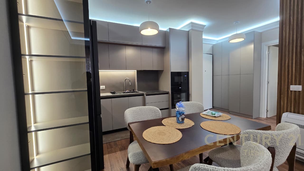 JEPET ME QIRA APARTAMENT 1+1 ME POST PARKIMI NE DON BOSKO