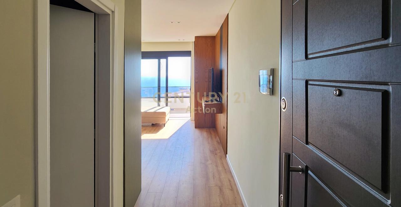 🌊 Apartament Ekskluziv në Vijë të Parë me Detin – Sarandë  🏖️