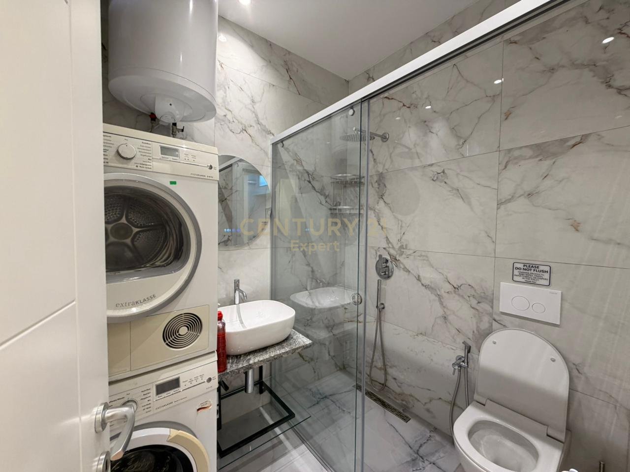APARTAMENT 1+1 ME QIRA KAT VILE RRUGA E DURRESIT!