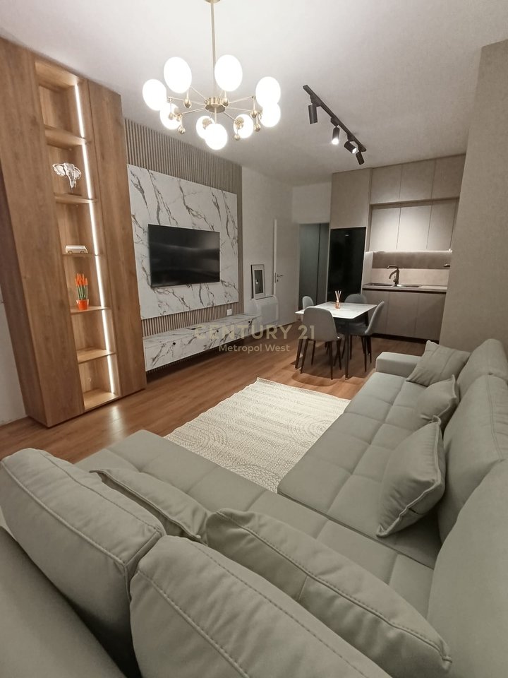 Near the American Embassy, 1+1 apartment for rent