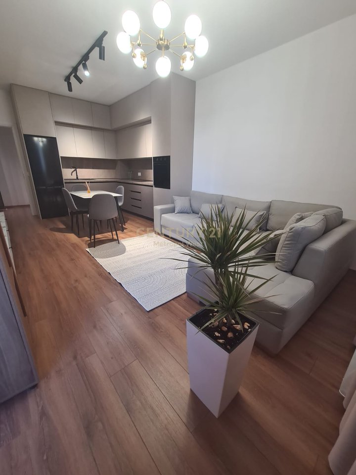 Near the American Embassy, 1+1 apartment for rent