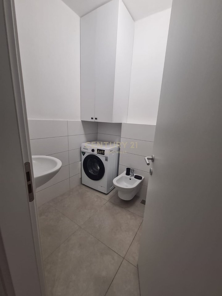 Near the American Embassy, 1+1 apartment for rent