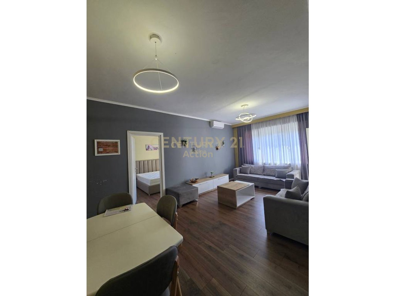 Apartament 2+1 me qira pranë Karl Gega – Bulevardi i Ri