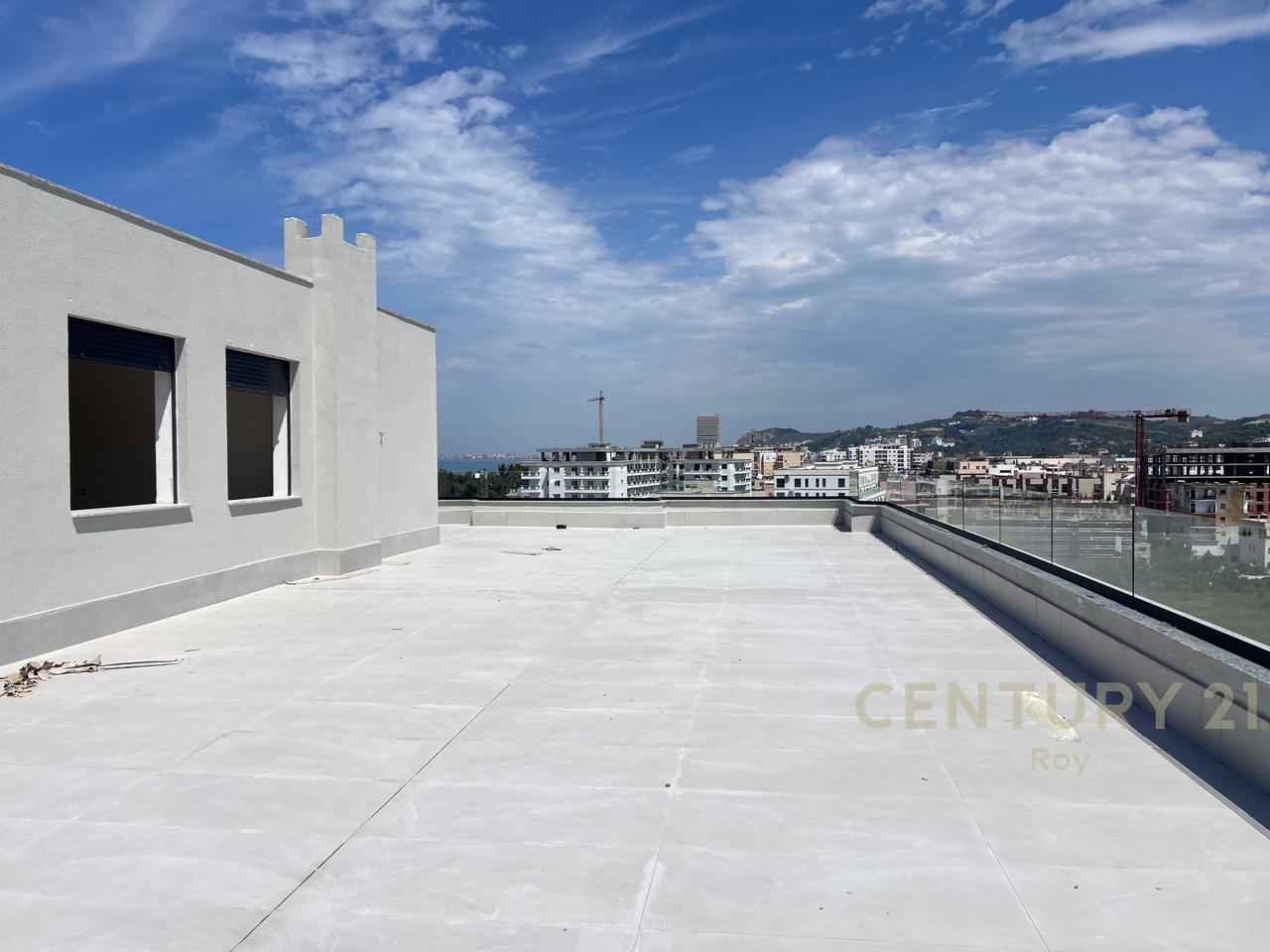 PENTHOUSE 2+1+2 FOR SALE, "IN VM RESIDENCE", IN GOLEM!