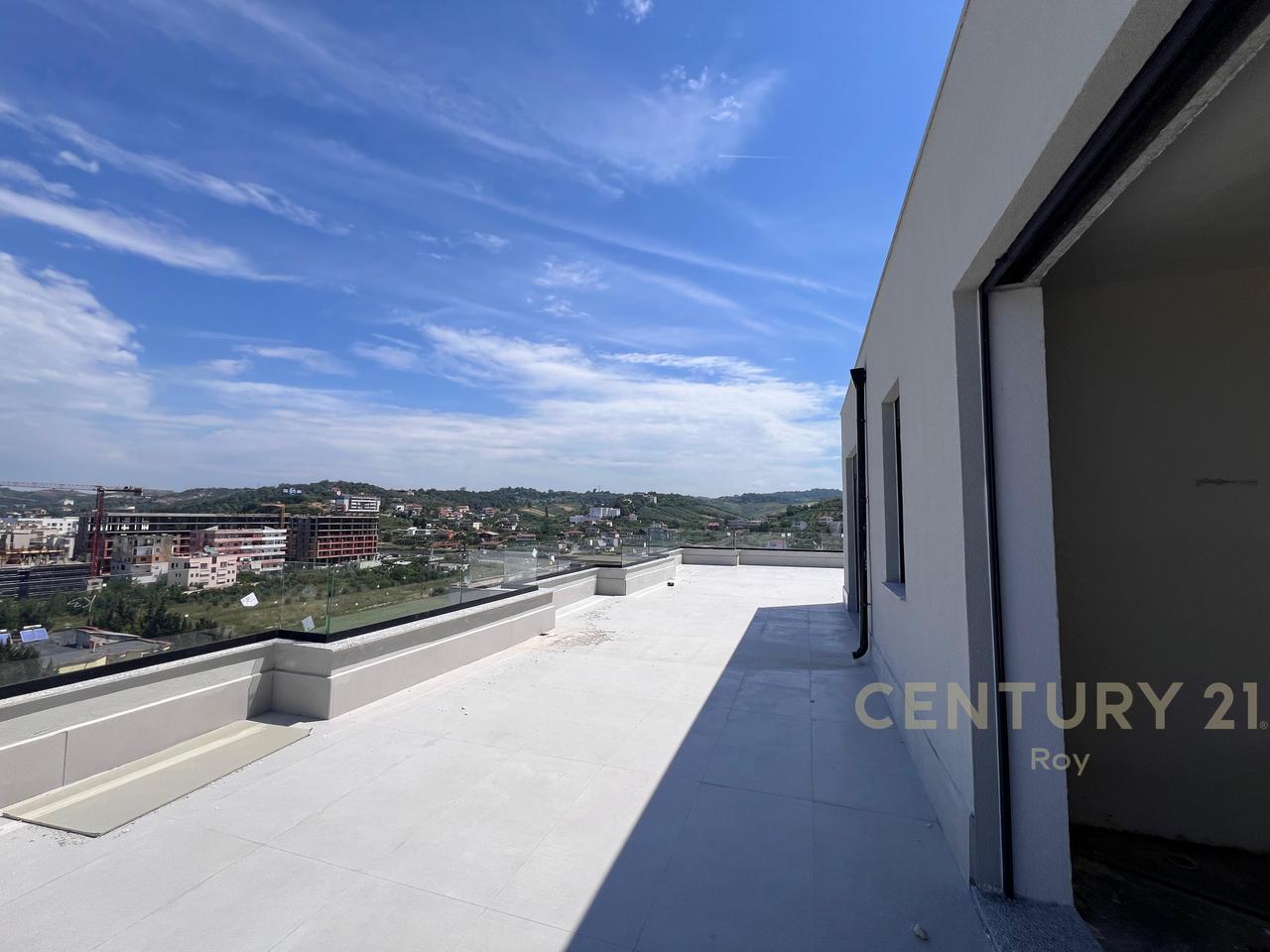 PENTHOUSE 2+1+2 FOR SALE, "IN VM RESIDENCE", IN GOLEM!