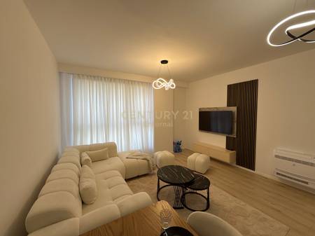 Apartment 1+1 For Rent at Bulevardi i Ri, Tirana - 770€ | 63 m²
