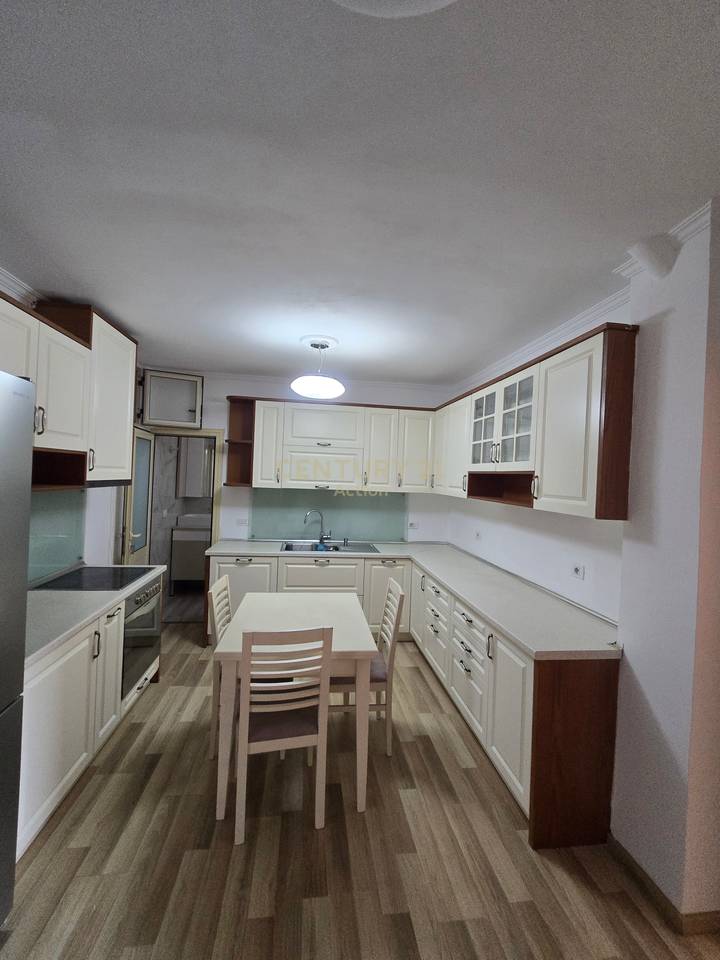 Apartment 1+1 for rent on Elbasani Street