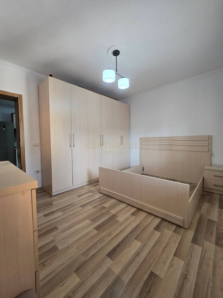 Apartment 1+1 for rent on Elbasani Street