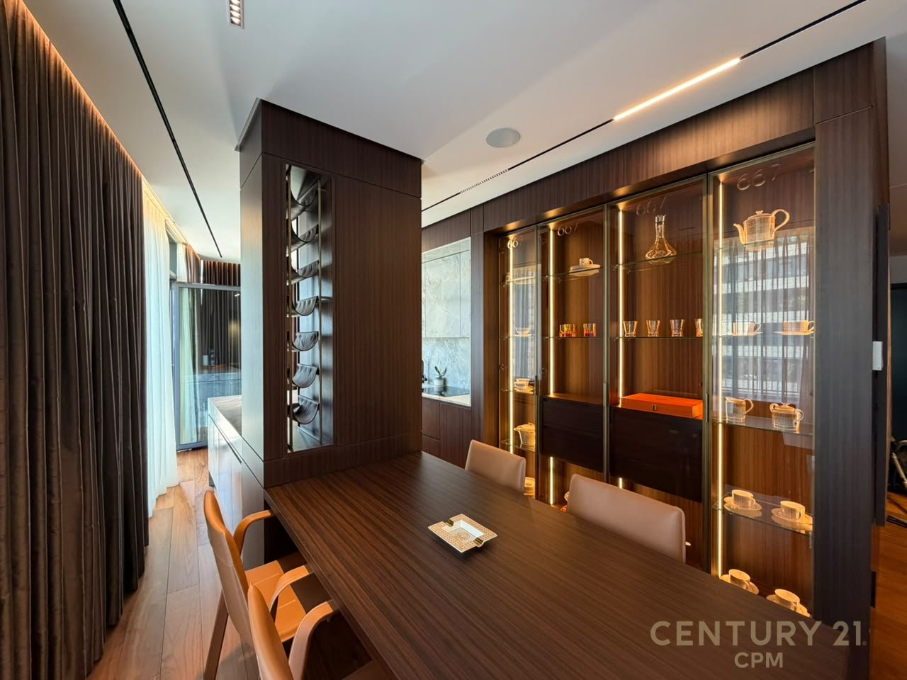 Luxury apartment for rent – Lake View Residence