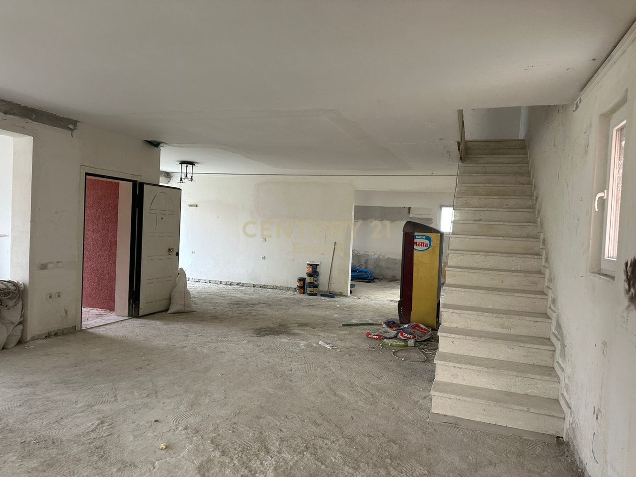 MULTIFUNCTIONAL BUILDING FOR RENT – NEAR KODRA E DIELLIT RESIDENCE, TIRANA