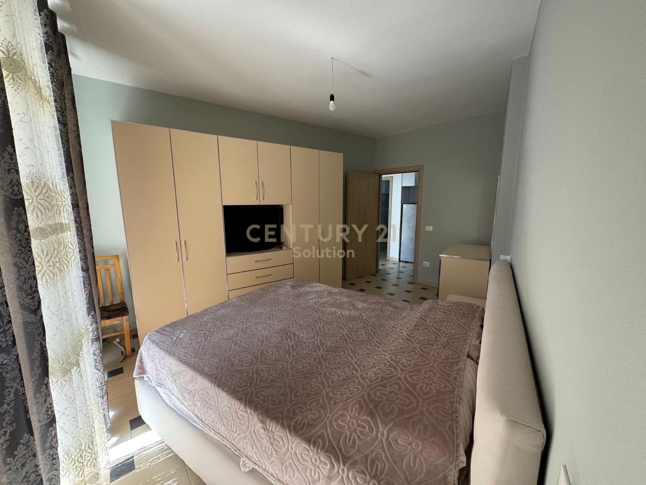 APARTAMENT 2+1 PER SHITJE , ASTIR