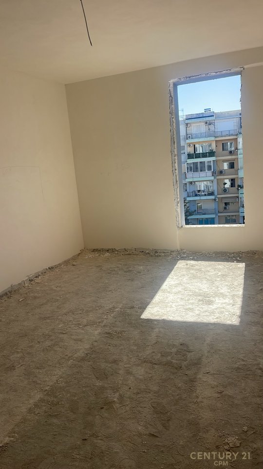 Apartament 2+1+2 Për Shitje në Ali Demi, Tiranë - 170,000€ | 110.51 m²