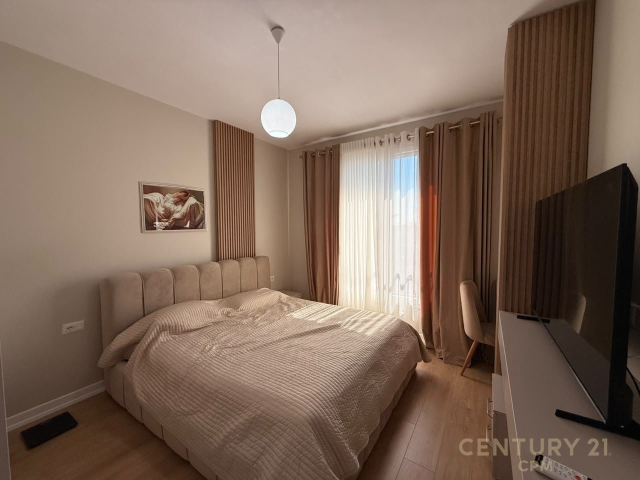 VENDIAMO VILLA INDIVIDUALE VICINO ALLA BAIA DI LALZ !