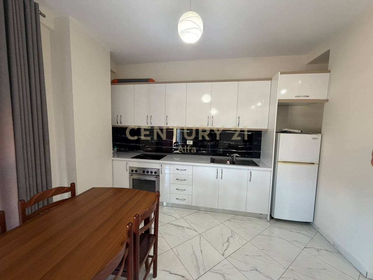 Apartament 2+1+depo per qira ne Selite