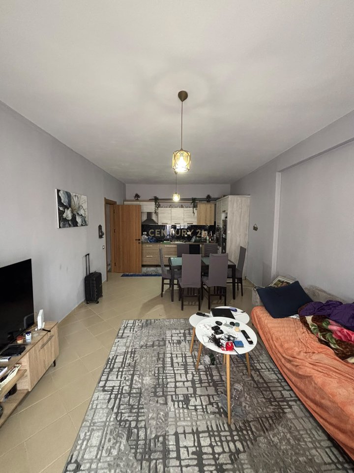 🏠 JEPET ME QIRA 2+1 – FRESK