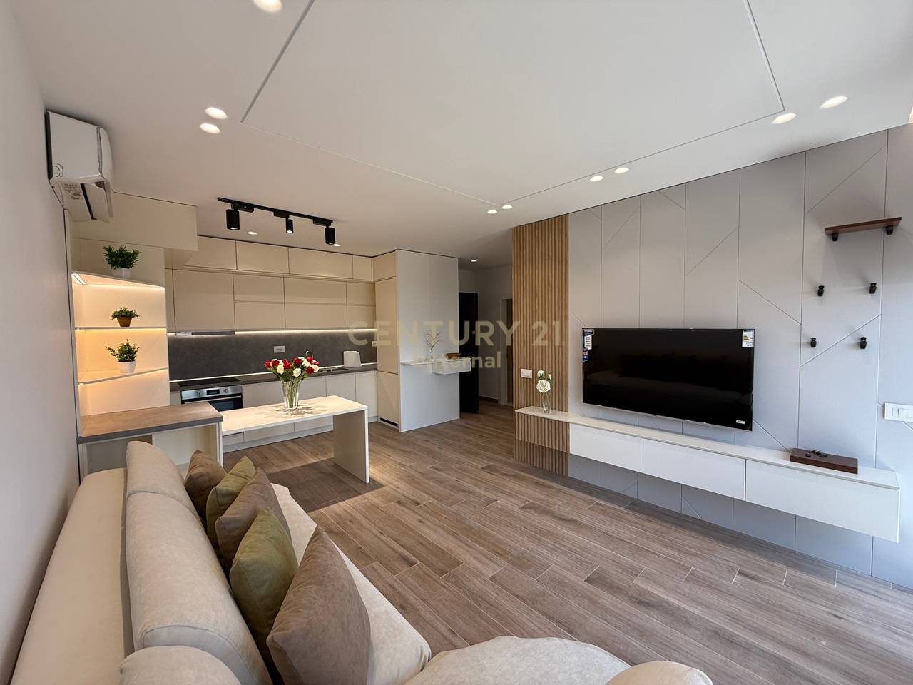 Apartament 2+1 me qira tek Selvia