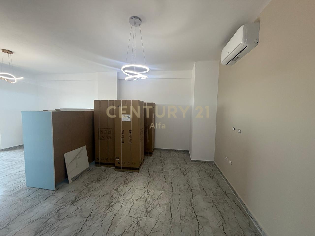 Apartment 1+1 for rent at Aura Complex/Furnishing process