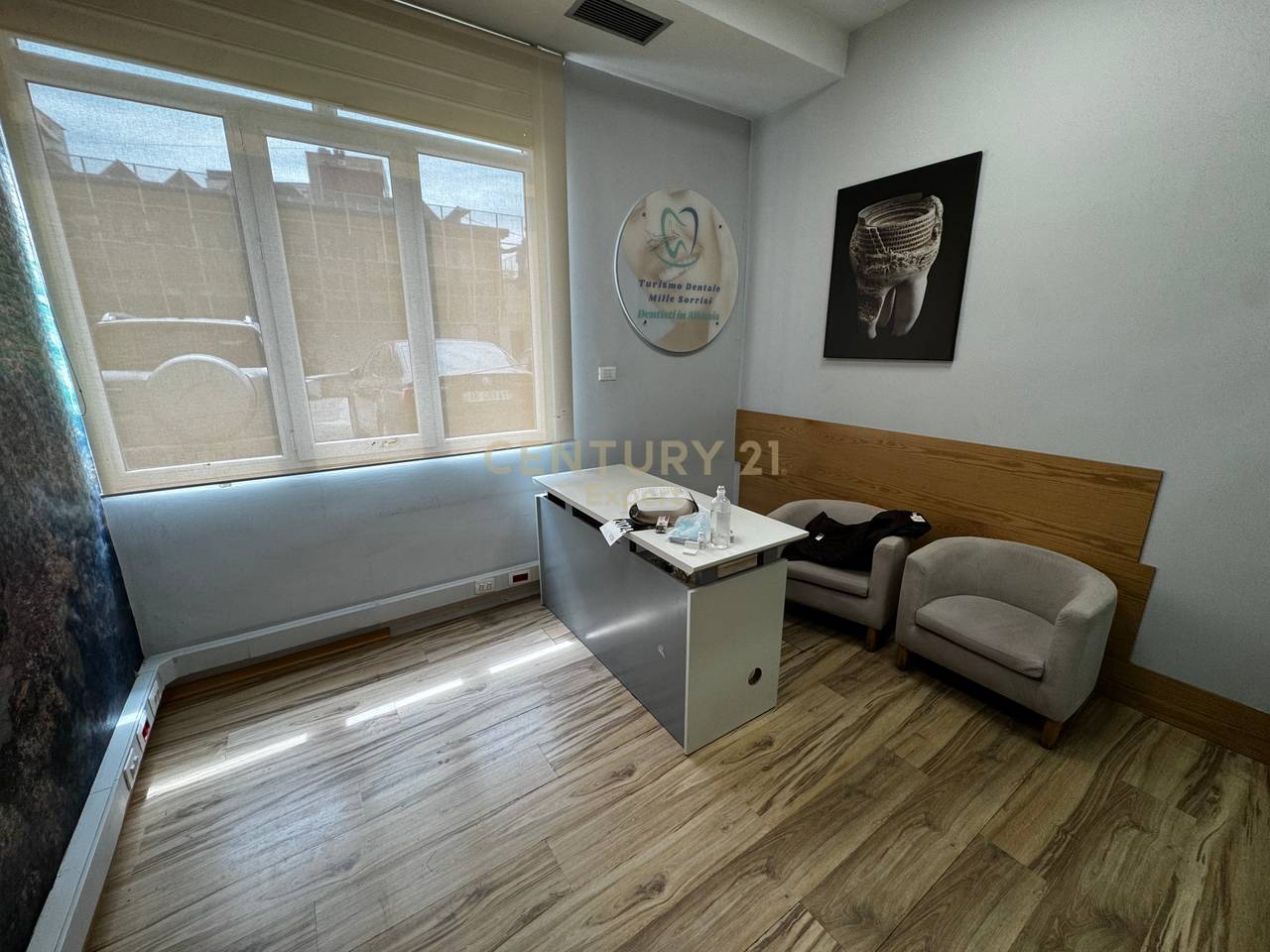 FOR RENT OFFICE / CLINIC SPACE  !!!