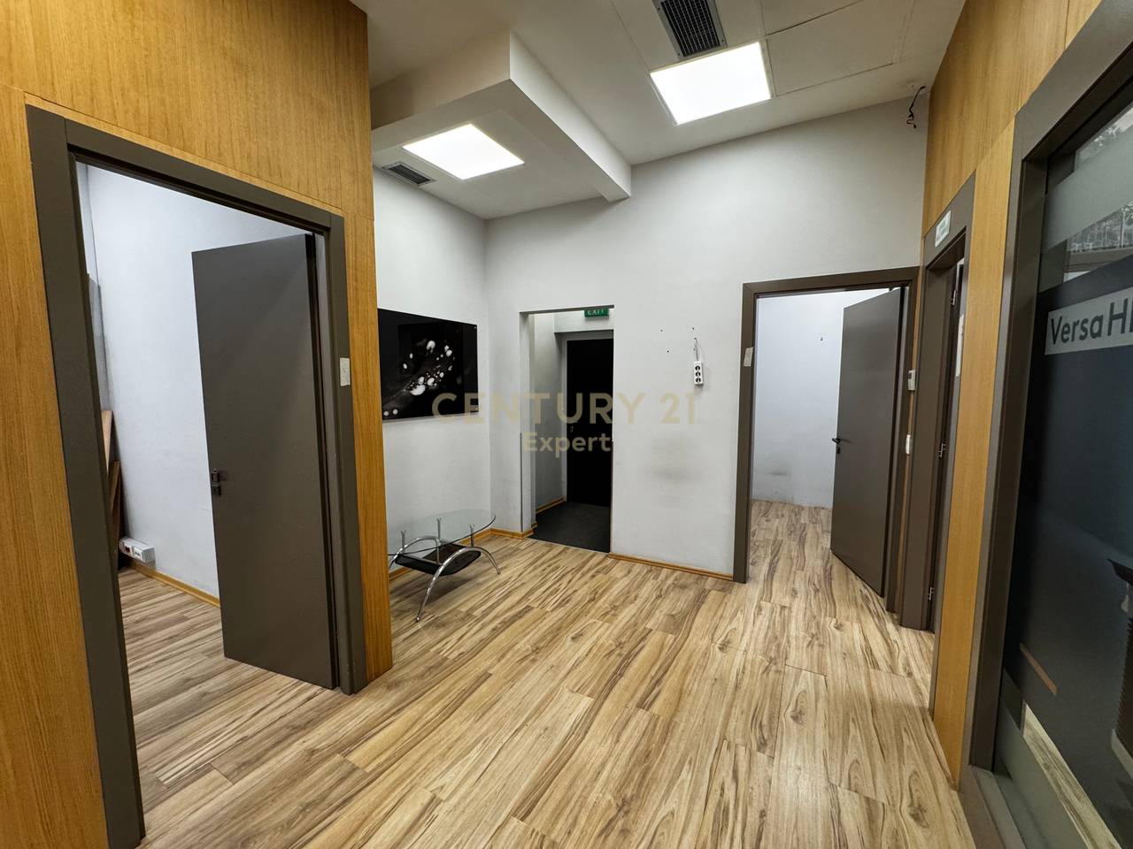 FOR RENT OFFICE / CLINIC SPACE  !!!