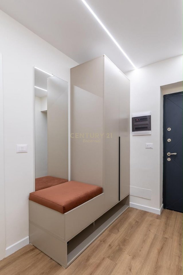 Appartamento 2+1 in Affitto in Via Kavaja, Tirana - 880€ | 80.4 m²