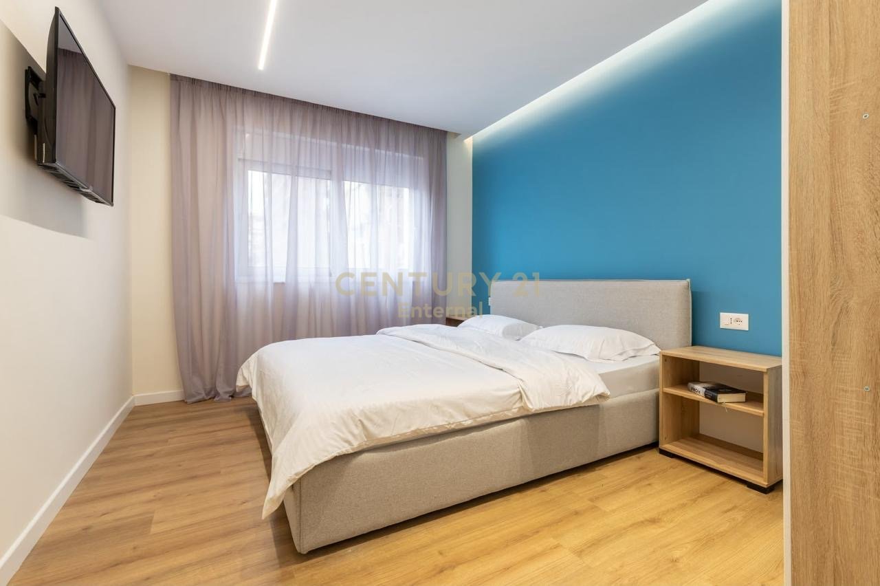 Appartamento 2+1 in Affitto in Via Kavaja, Tirana - 880€ | 80.4 m²