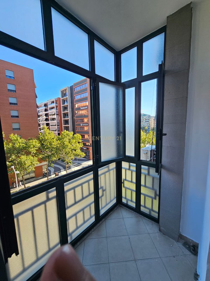 🏡 APARTAMENT NË SHITJE 1+1| PËRBALLË KOMPLEKSIT DELIJORGJI!
