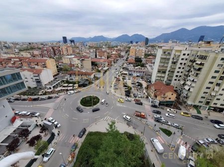 Appartamento 2+1 In Affitto nel Comune di Parigi, Tirana – 500€ | 90 m²