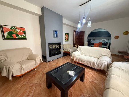 Appartamento 3+1 in affitto nella zona di Brryli