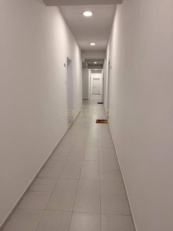 SHITET APARTAMENT 1+1 NË KOMPLEKSIN KADIU- ALI DEM !!