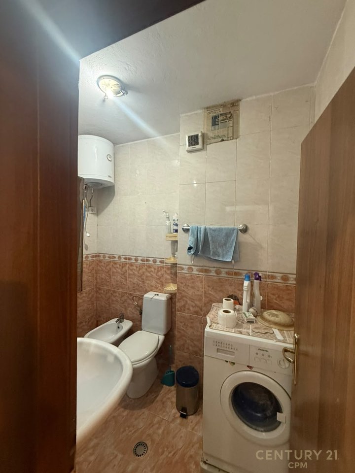 Appartamento 2+1 In Affitto nel Comune di Parigi, Tirana – 500€ | 90 m²