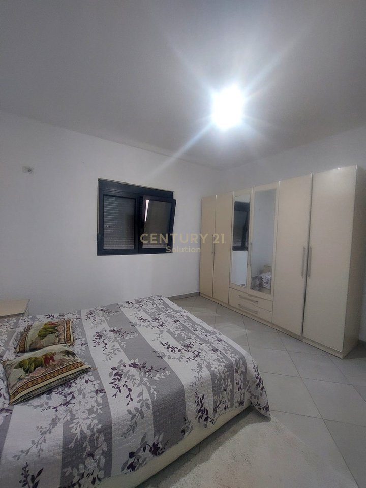 AFFITTASI APPARTAMENTO PRIVATO 2+1 + PARCHEGGIO, VICINO ALL'ISTITUTO UBT