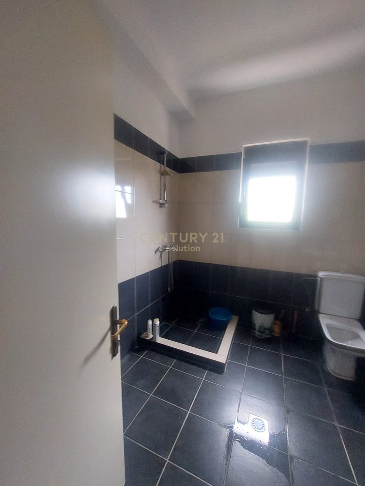 AFFITTASI APPARTAMENTO PRIVATO 2+1 + PARCHEGGIO, VICINO ALL'ISTITUTO UBT
