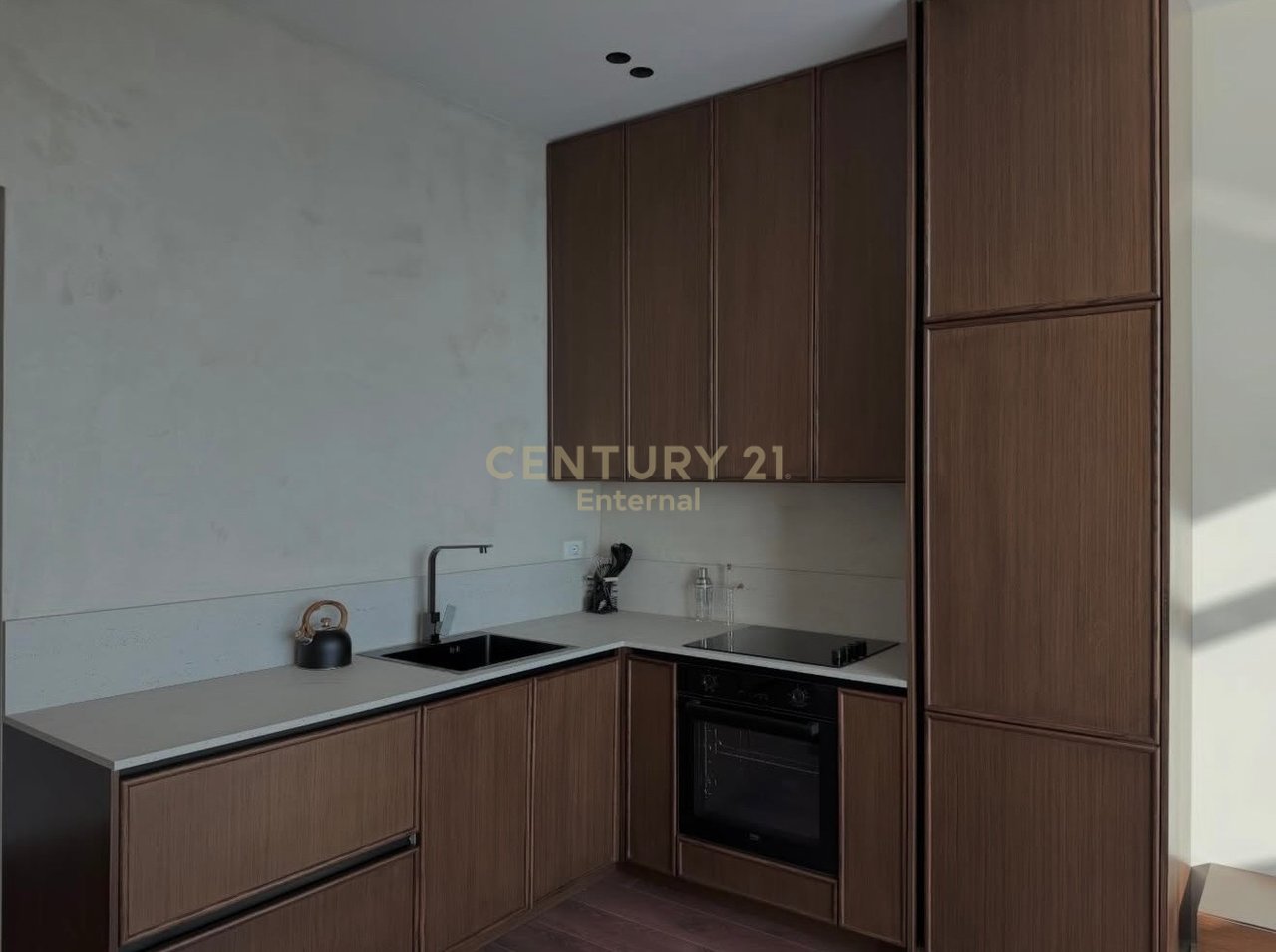 Apartament luksoz 1+1 me qira tek Vollga, Durres
