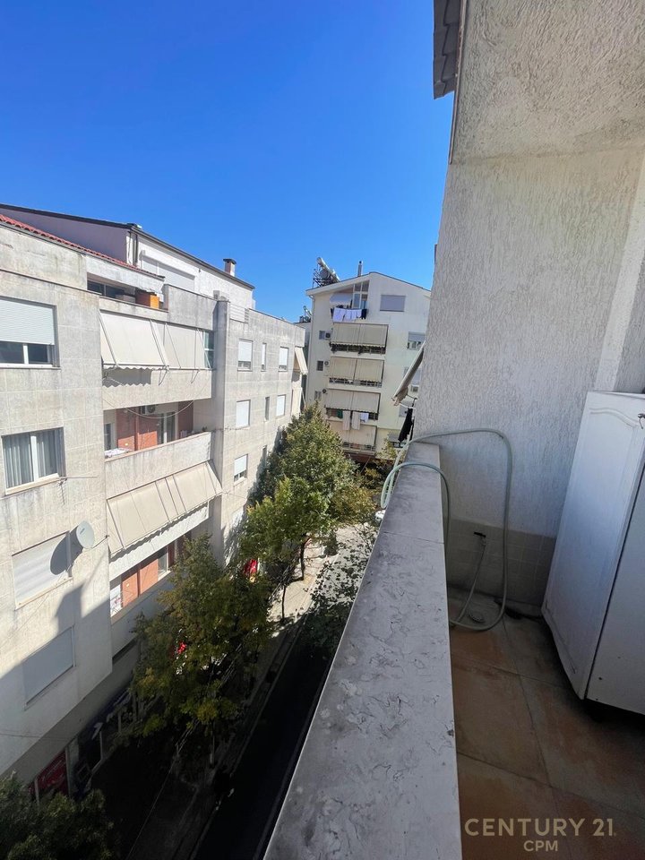 Apartament 3+1 Për Shitje në Kodra e Diellit, Tiranë - 270000€ | 135 m²