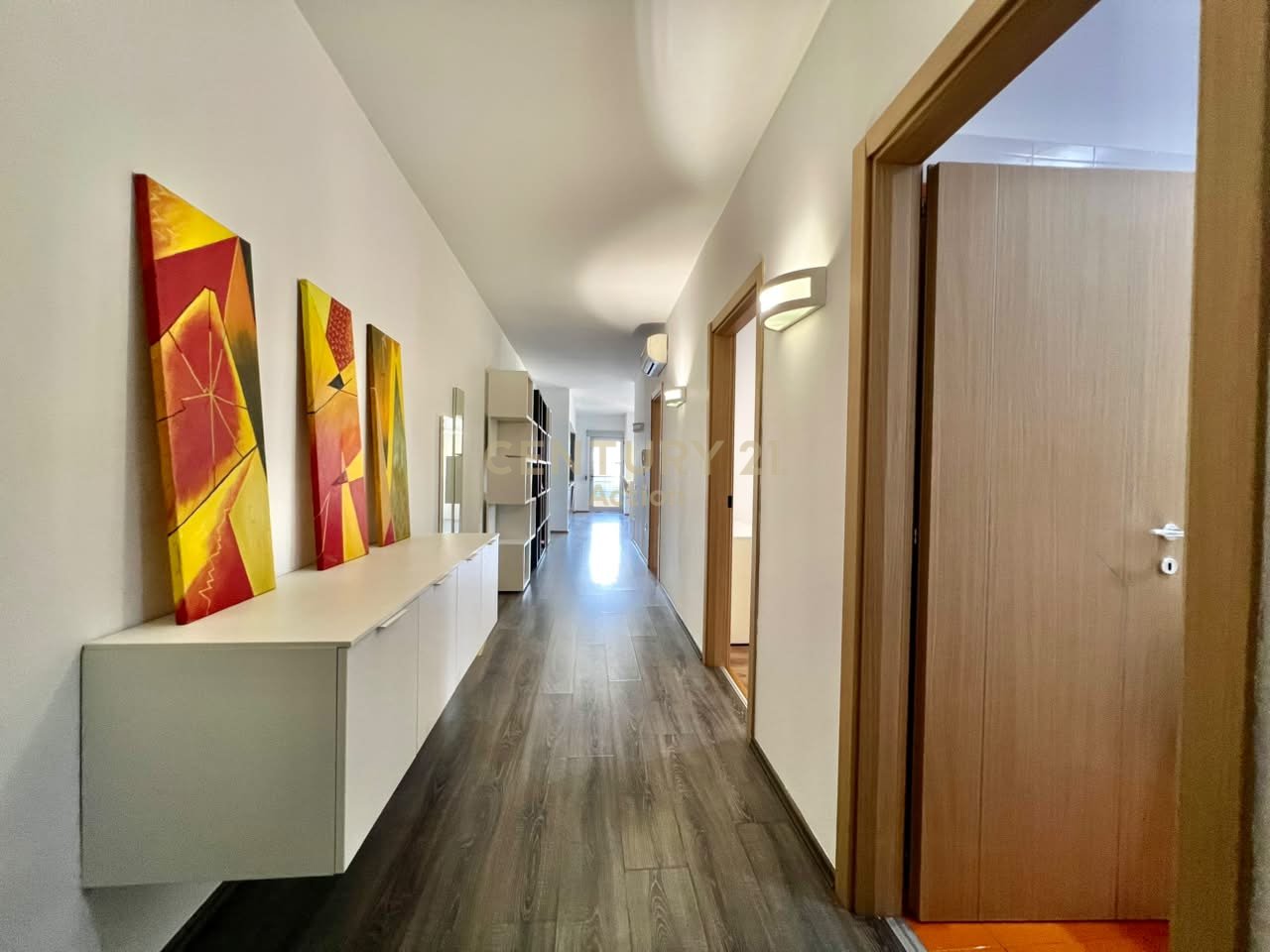 🏡 IN AFFITTO, APPARTAMENTO 2+1+2 con POSTO AUTO, LAGO ASCIUTTO‼️