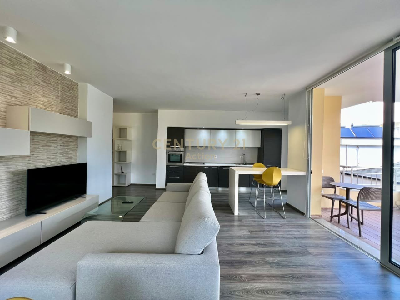 🏡 IN AFFITTO, APPARTAMENTO 2+1+2 con POSTO AUTO, LAGO ASCIUTTO‼️