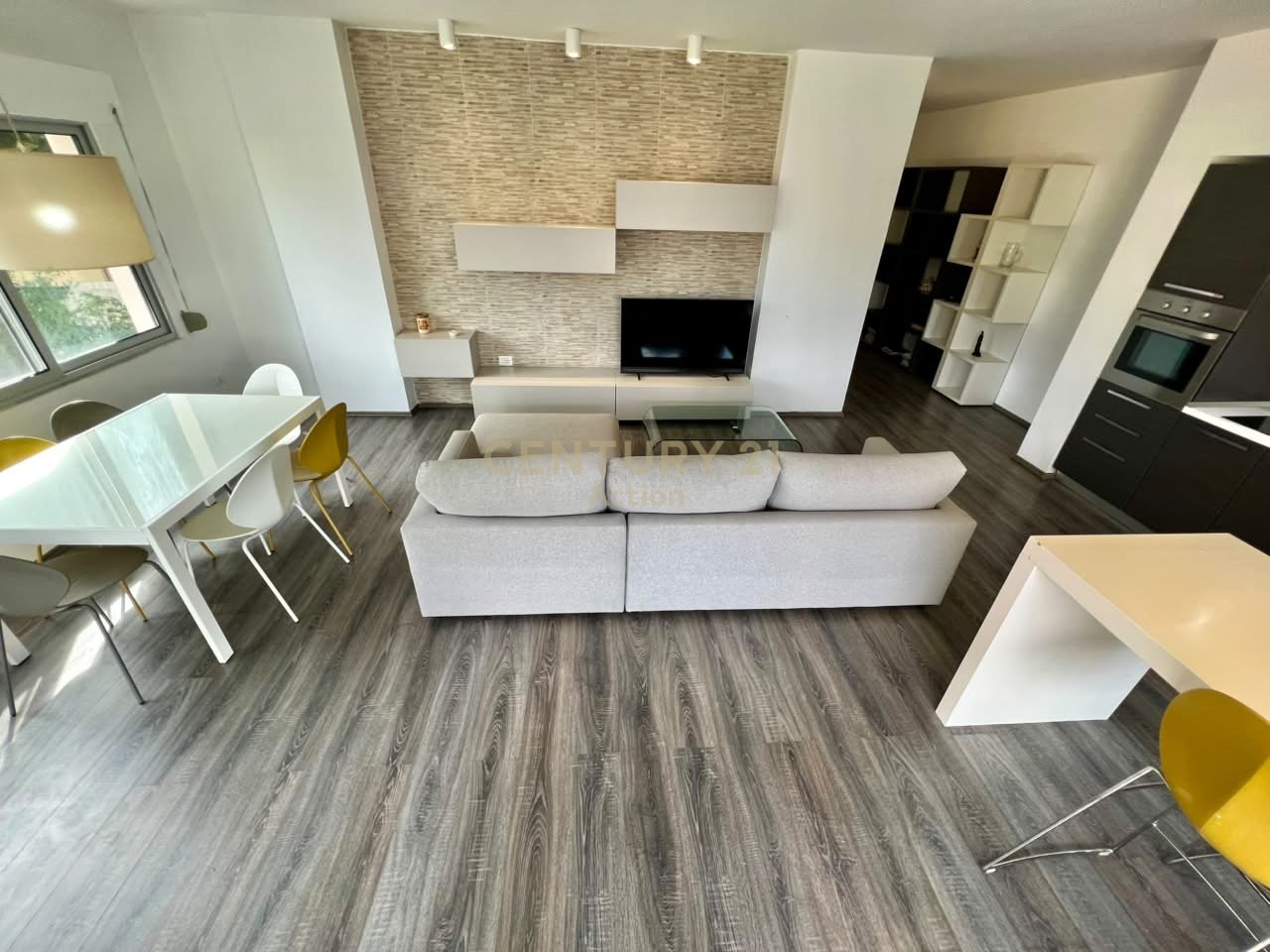 🏡 IN AFFITTO, APPARTAMENTO 2+1+2 con POSTO AUTO, LAGO ASCIUTTO‼️