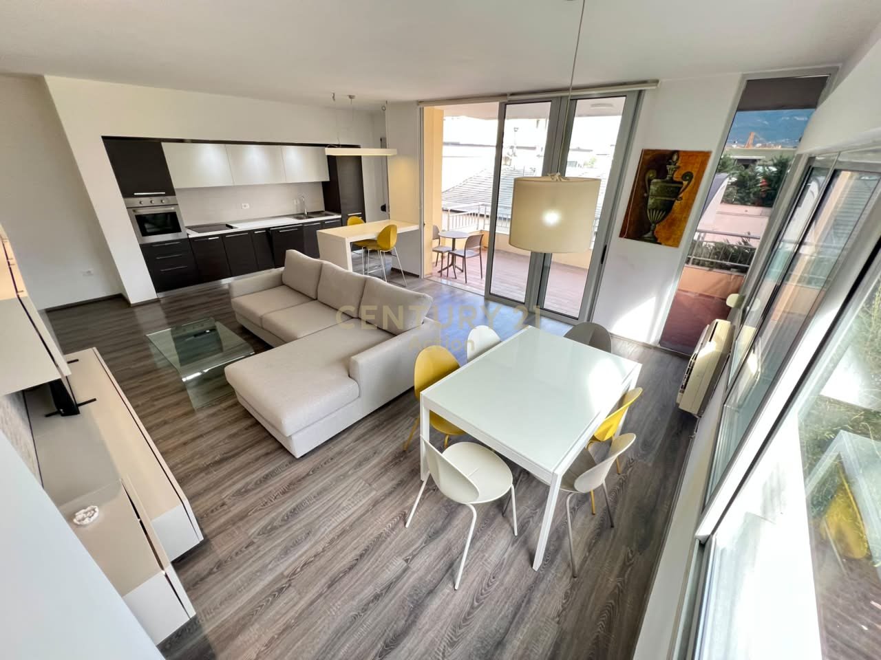 🏡 IN AFFITTO, APPARTAMENTO 2+1+2 con POSTO AUTO, LAGO ASCIUTTO‼️