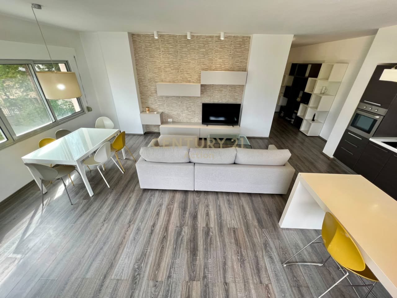 🏡 IN AFFITTO, APPARTAMENTO 2+1+2 con POSTO AUTO, LAGO ASCIUTTO‼️