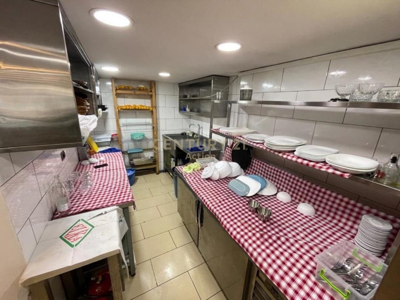 🏢 RENT, SUPER SPACE/DUPLEX - 📐 130 m2, GLOBE / KAVAJE ROAD‼️