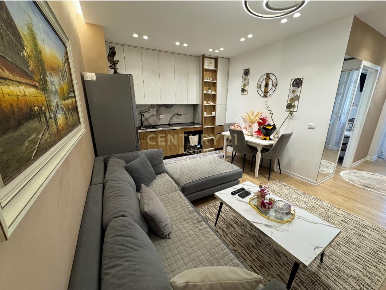 SHITET APARTAMENT 2+1 | ASTIR, TE FRATARI