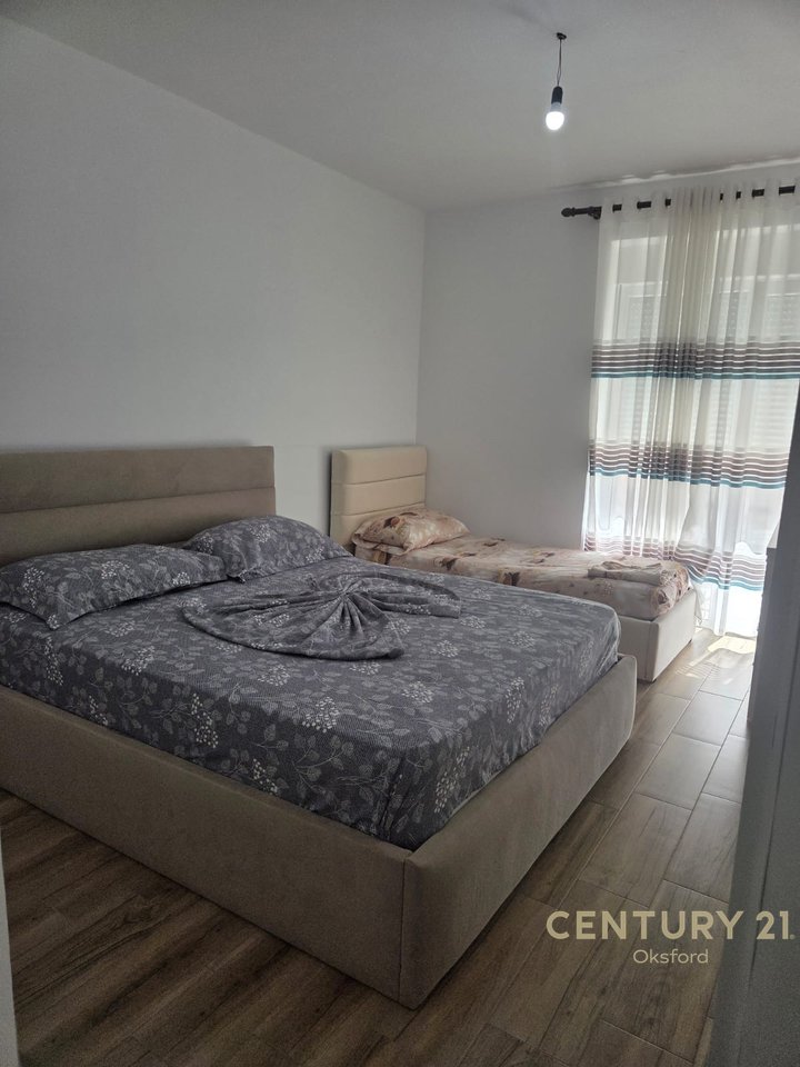 VENDESI APPARTAMENTO 1+1 A SHËNGJIN – PRIMA FILA CON VISTA LATERALE
