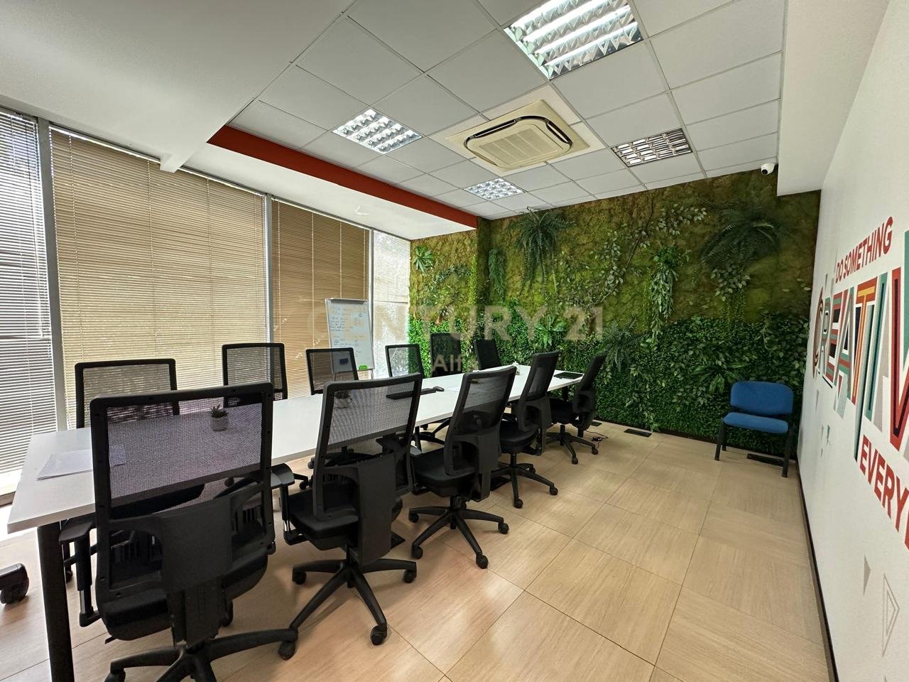 Office space for rent at Hilton, near Delijorgji – Tirana
