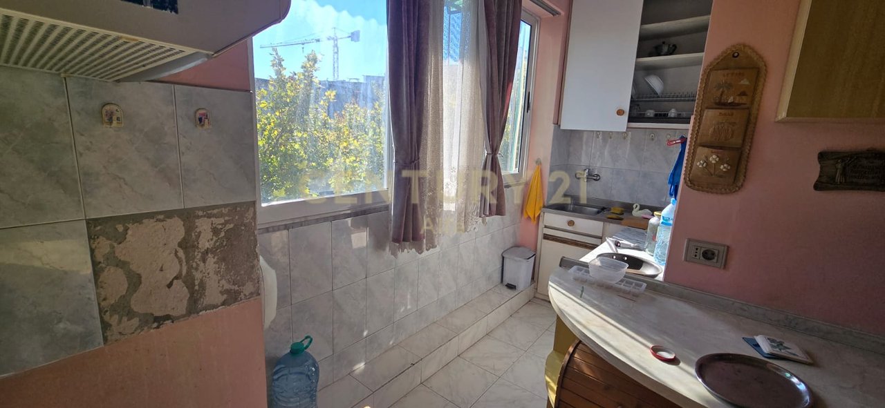 APARTMENT FOR SALE 3+1 – 1 MAJ SCHOOL